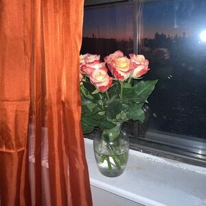 Meet your Posher, Eri